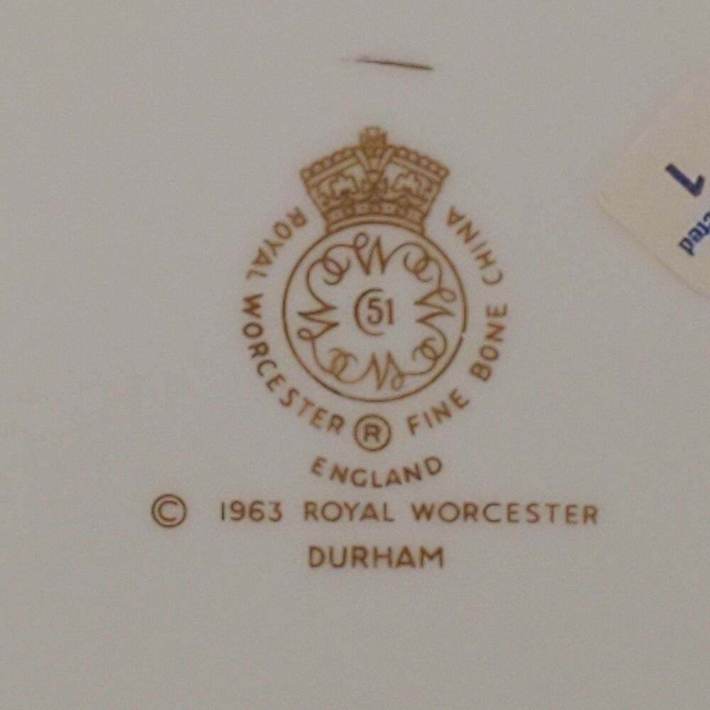 Royal Worcester Durham Pattern Gold Encrusted Bone China Bread Plate 6" 1963 - Picture 5 of 6